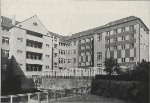 Miethaeuser und Atelierbau Gartenseite 1914
